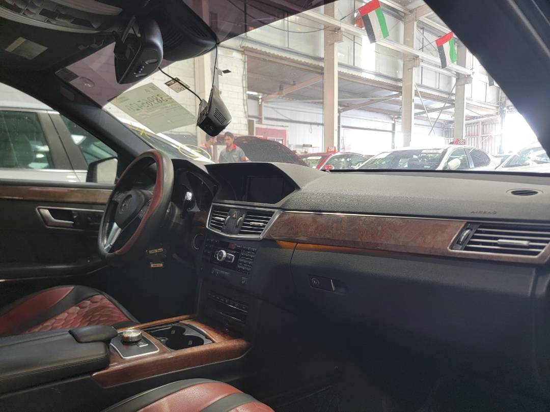 2013 MERCEDES BENZ E 350 — 298322 Miles — Lot 38965420 — Souq - Marhaba Auctions Used Cars - Image 6
