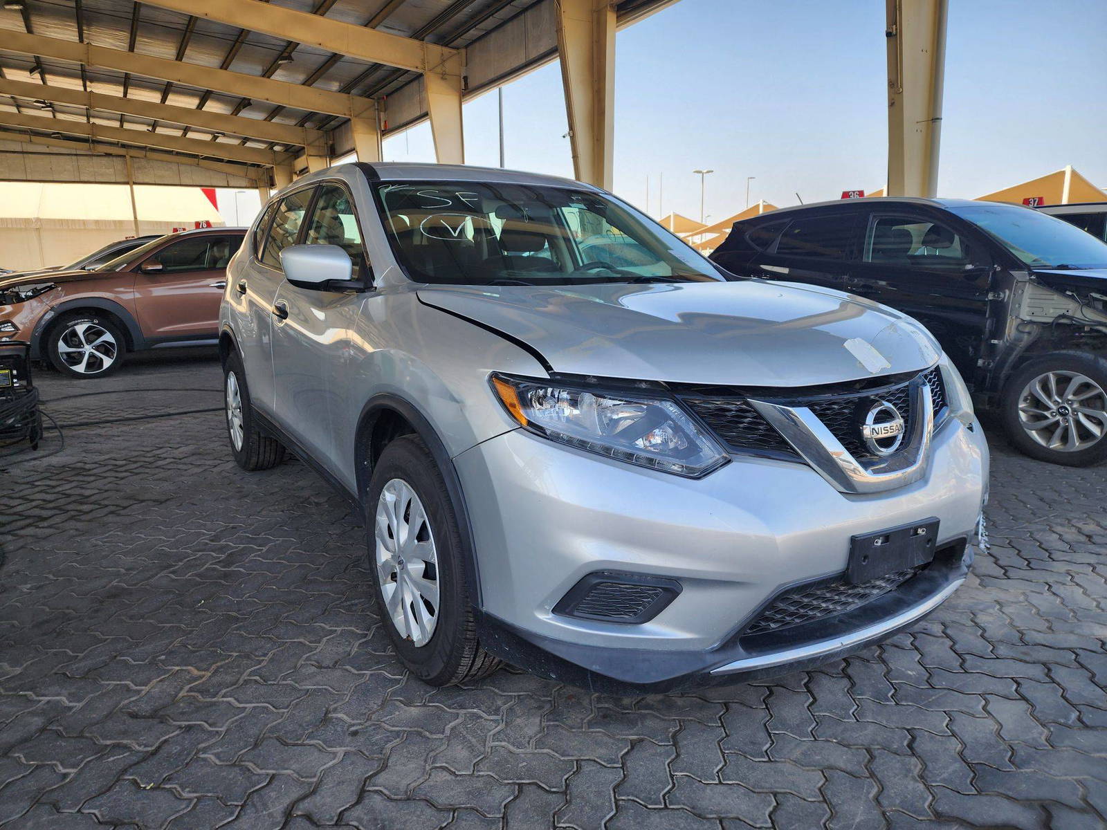 2016 NISSAN ROGUE — 135989 Miles — Lot GC763775 — Souq - Marhaba Auctions Used Cars - Image 4