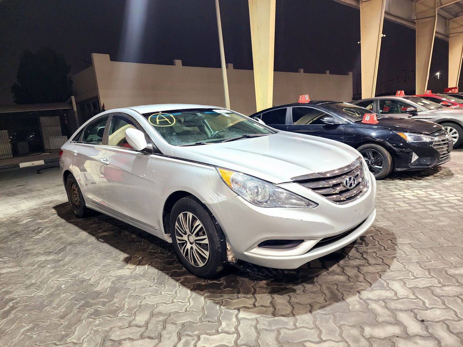 2013 HYUNDAI SONATA — 189917 KM — Lot H744741 — Souq - Marhaba Auctions Used Cars - Image 3