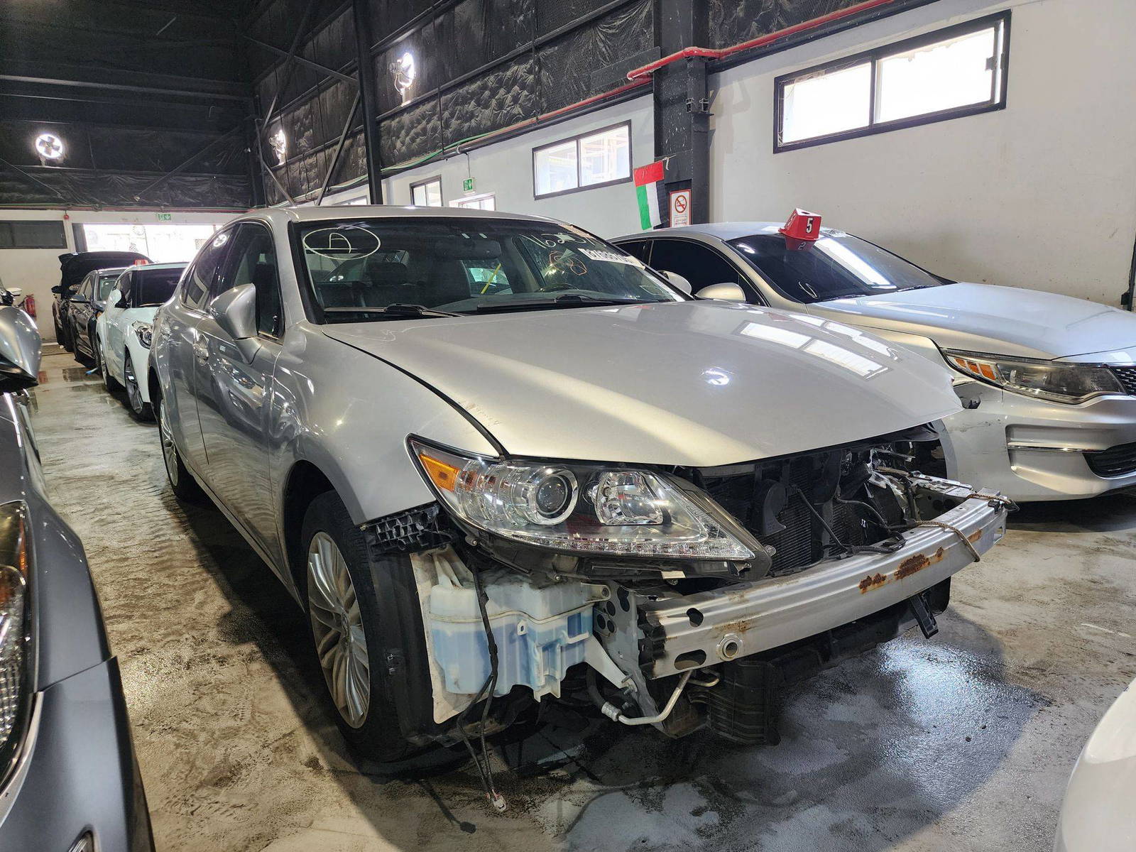 2015 LEXUS ES 350 — 60303 Miles — Lot 162070 — Main - Marhaba Auctions Used Cars - Image 5