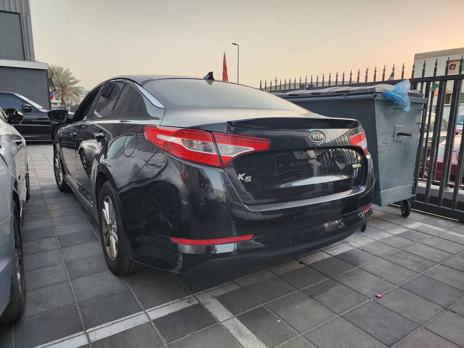 2013 KIA K5 — 175293 KM — Lot A015066 — Al Quoz - Marhaba Auctions Used Cars - Image 5