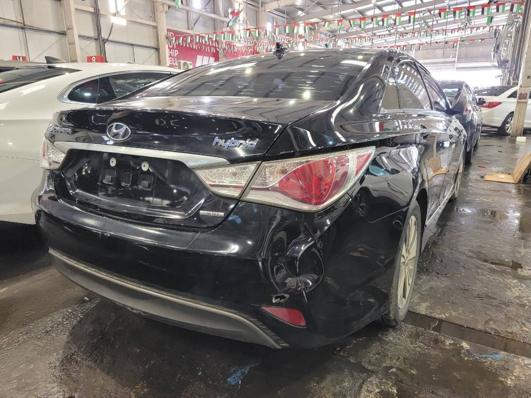 2015 HYUNDAI SONATA — 95632 Miles — Lot 82461304 — Souq - Marhaba Auctions Used Cars - Image 3