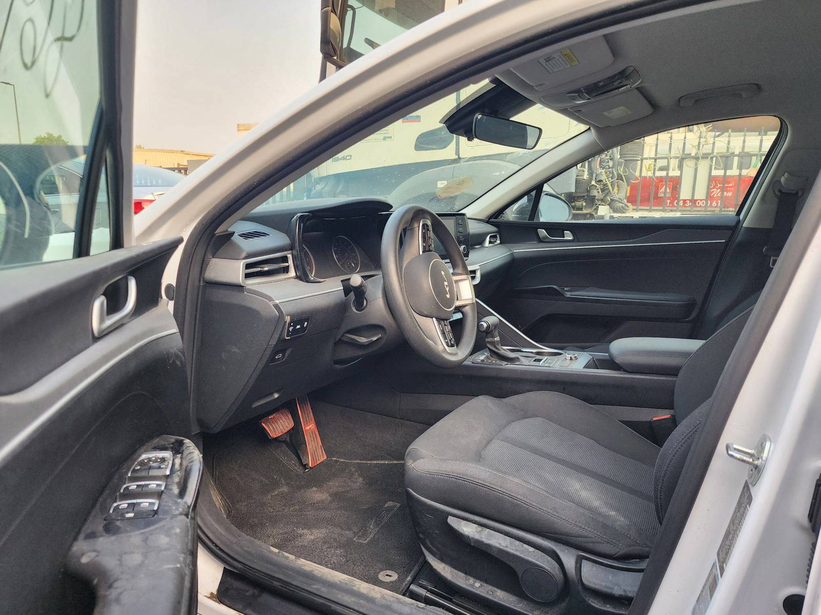 2023 KIA K5 — 9092 Miles — Lot 86431244 — Al Surrah - Marhaba Auctions Used Cars - Image 9