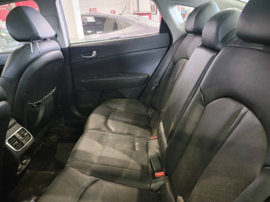 2019 KIA OPTIMA — 87467 Miles — Lot 17863 — Main - Marhaba Auctions Used Cars - Image 6