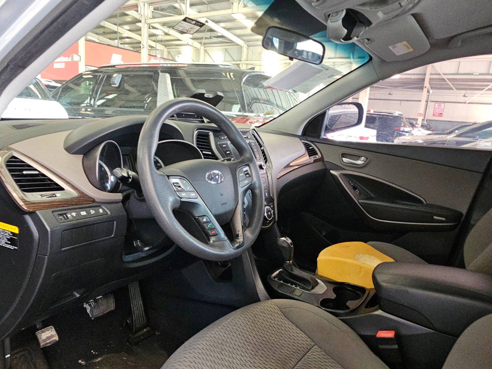 2017 HYUNDAI SANTA FE SPORT — 157169 Miles — Lot 94156015 — Main - Marhaba Auctions Used Cars - Image 8