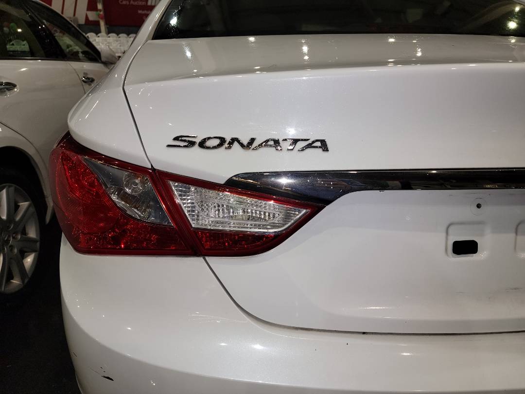 2012 HYUNDAI SONATA — 115885 Miles — Lot 59872563 - Marhaba Auctions Used Cars - Image 5