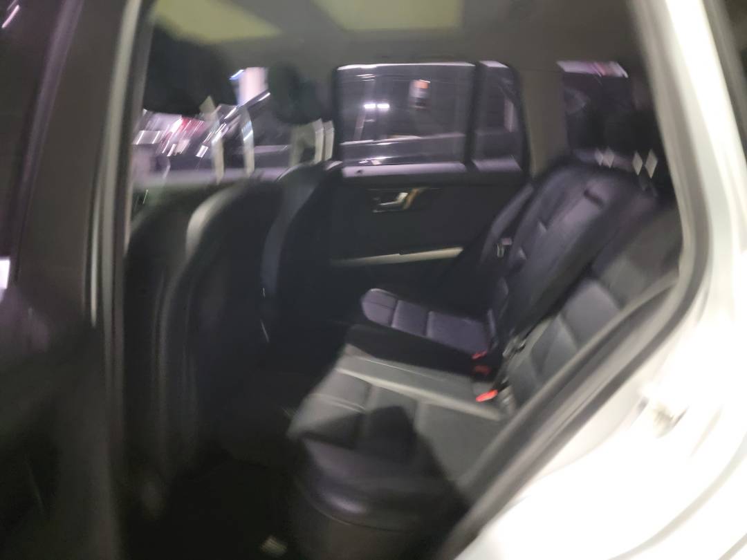 2012 MERCEDES BENZ GLK 220 — 244988 KM — Lot CF908380 — Main - Marhaba Auctions Used Cars - Image 7