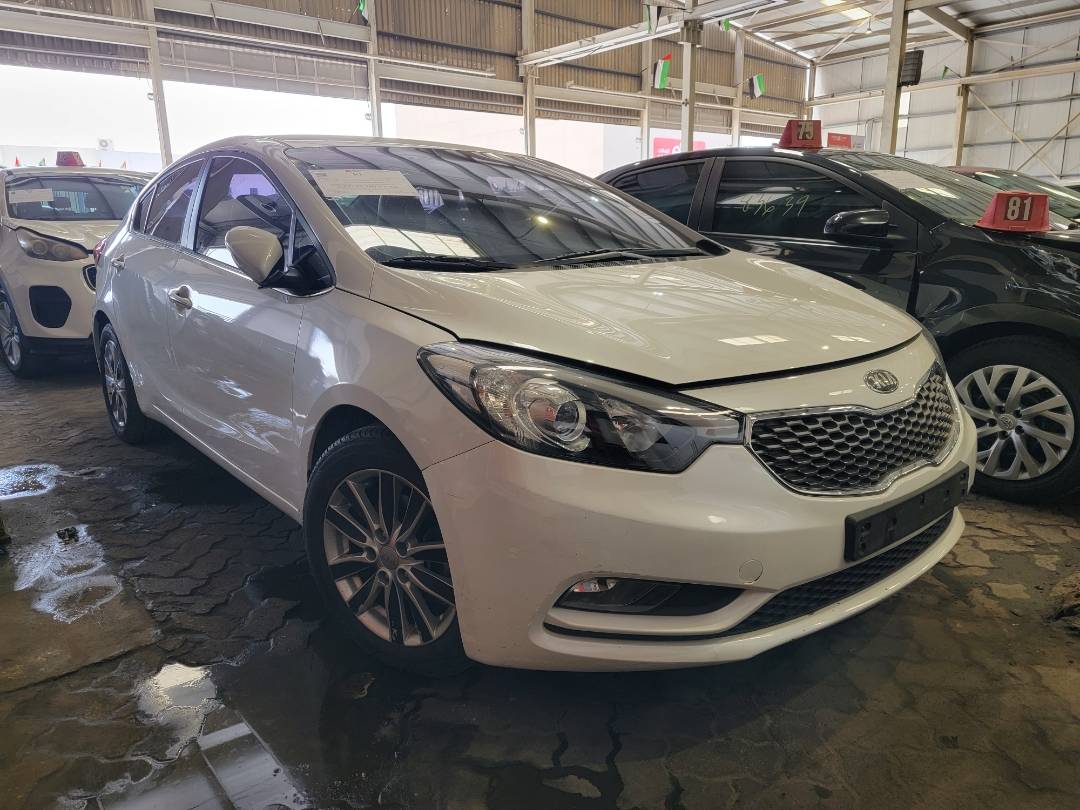 2013 KIA K3 — 157171 KM — Lot 819638 — Main - Marhaba Auctions Used Cars - Image 4