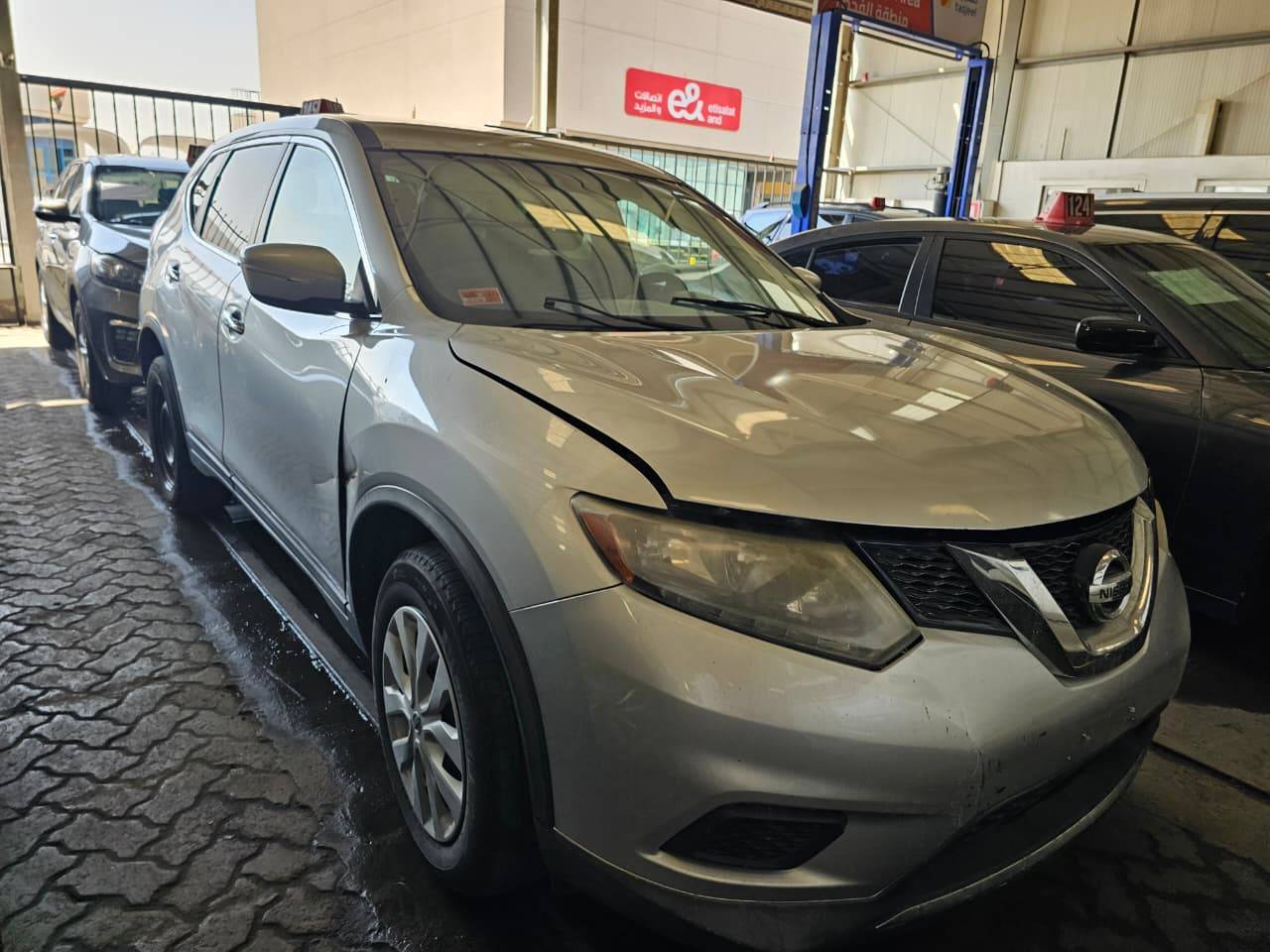 2015 NISSAN ROGUE — 182735 Miles — Lot V9FP549791 — Main - Marhaba Auctions Used Cars - Image 4