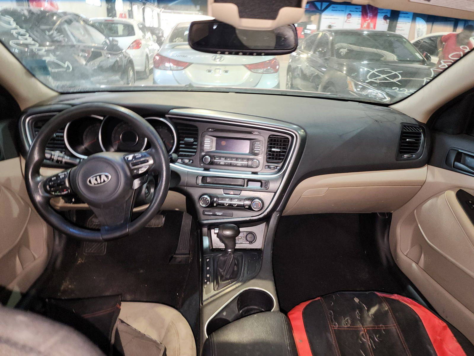 2015 KIA OPTIMA — 148094 Miles — Lot 21431 — Al Quoz - Marhaba Auctions Used Cars - Image 7