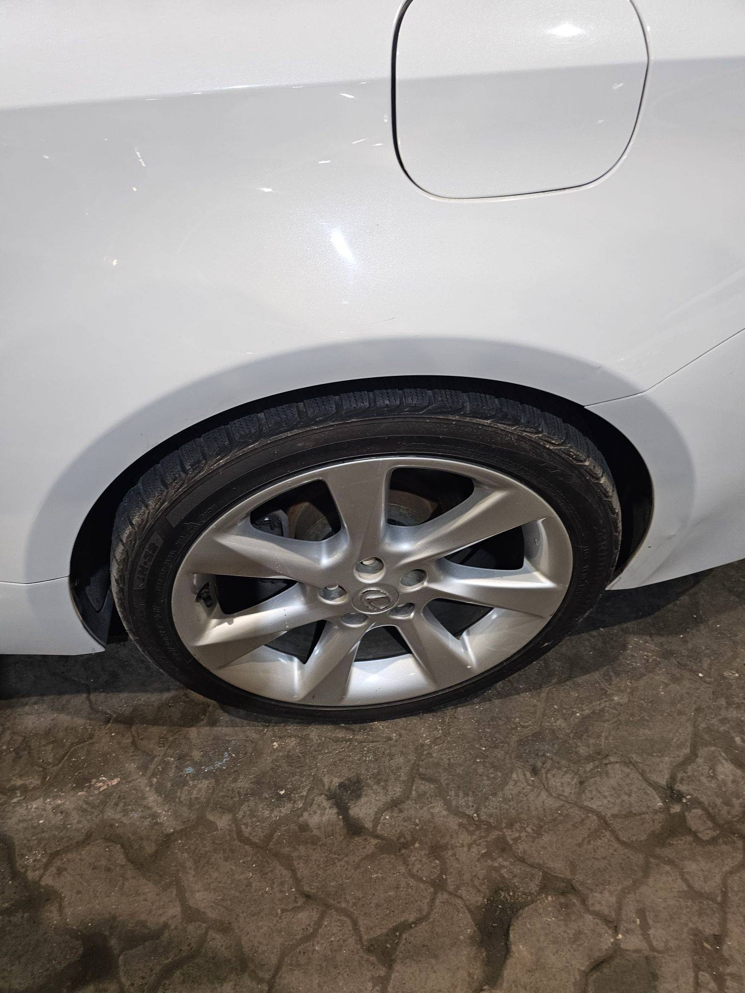 2017 LEXUS RC 350 — 46898 KM — Lot H5003328 — Main - Marhaba Auctions Used Cars - Image 6