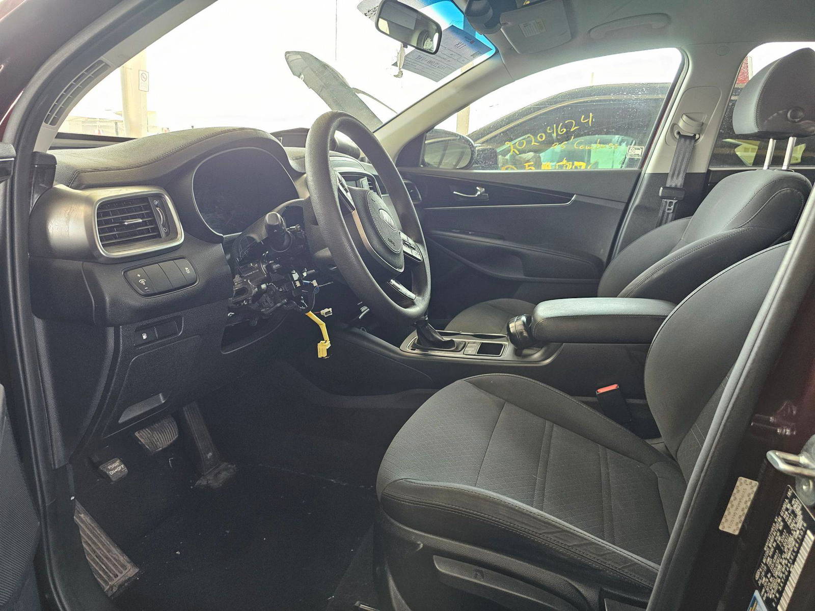 2020 KIA SORENTO — 52642 Miles — Lot LG615016 — Souq - Marhaba Auctions Used Cars - Image 8