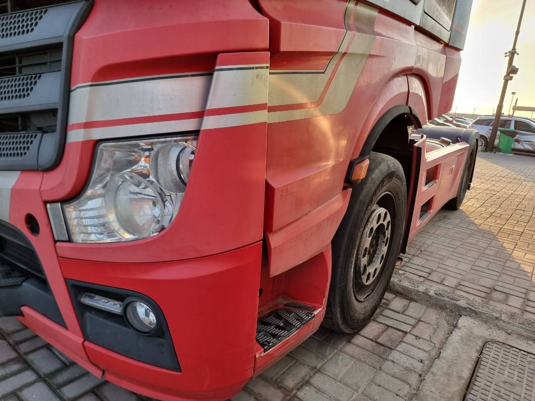 2014 MERCEDES BENZ ACTROS — 957635 KM — Lot 858972 — Main - Marhaba Auctions Used Cars - Image 9