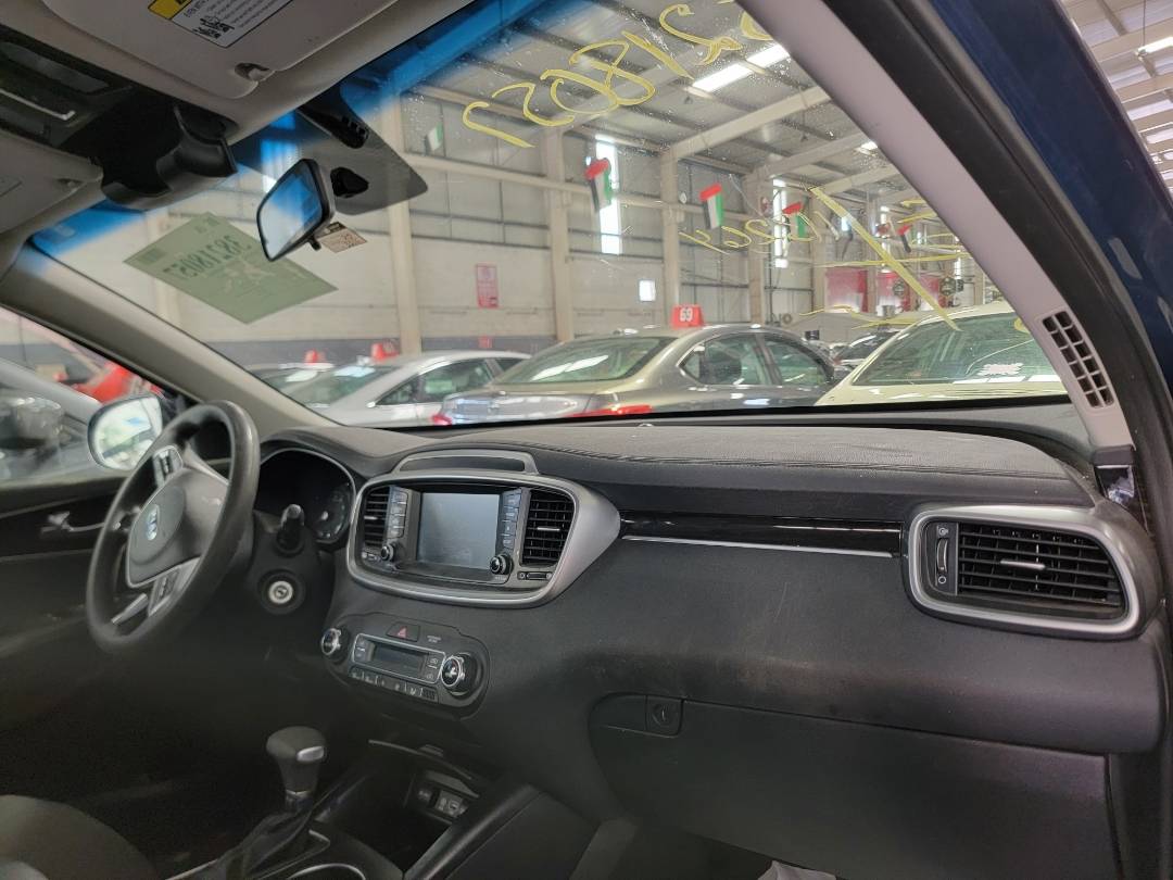 2019 KIA SORENTO — 113264 Miles — Lot 38218057 - Marhaba Auctions Used Cars - Image 5
