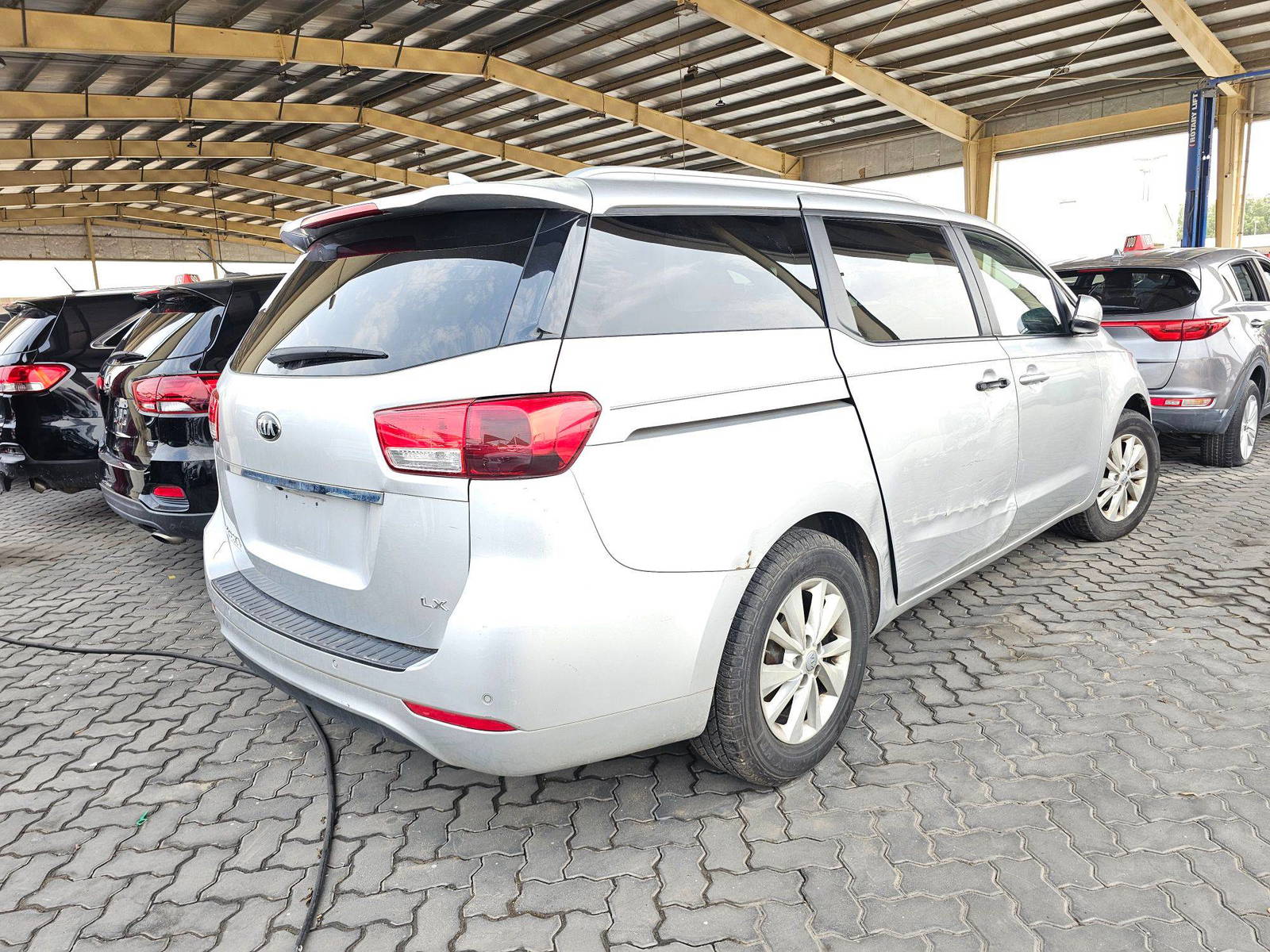 2015 KIA SEDONA — 174407 Miles — Lot 16F6021521 — Main - Marhaba Auctions Used Cars - Image 3