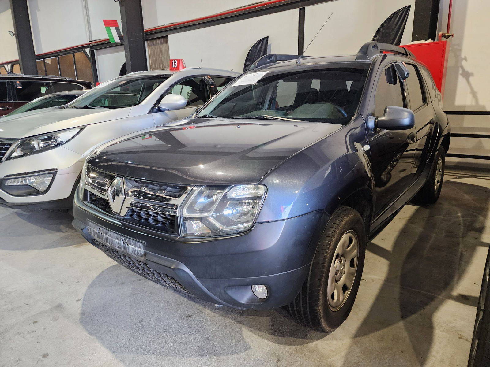 2016 RENAULT DUSTER — 128940 KM — Lot 572352 — Al Quoz - Marhaba Auctions Used Cars - Image 4