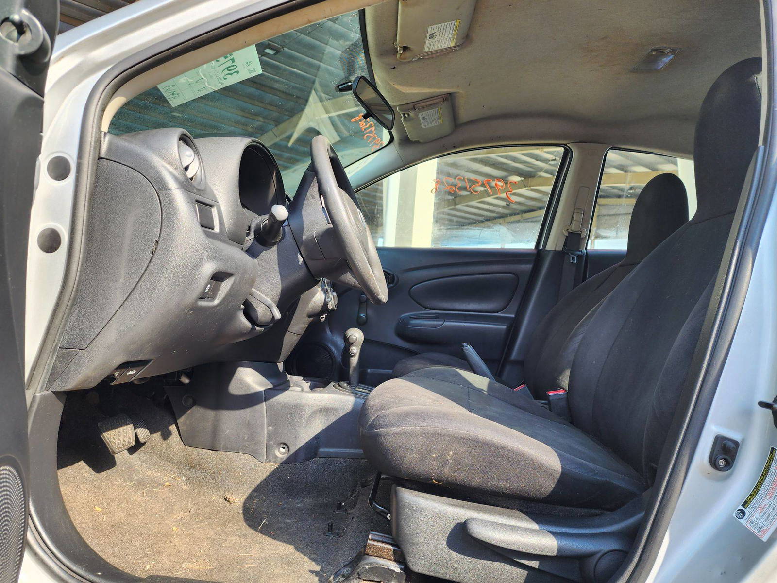 2013 NISSAN VERSA — 193463 Miles — Lot 39751328 — Souq - Marhaba Auctions Used Cars - Image 8