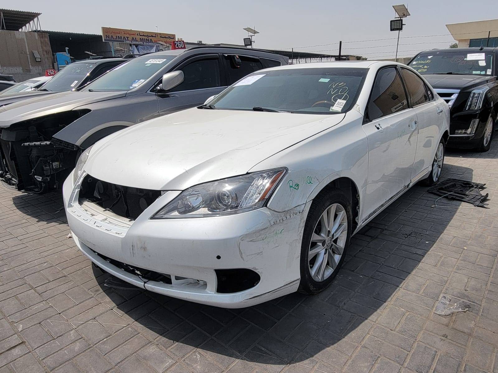 2012 LEXUS ES 350 — 204214 Miles — Lot 2505354 — Main - Marhaba Auctions Used Cars - Image 4