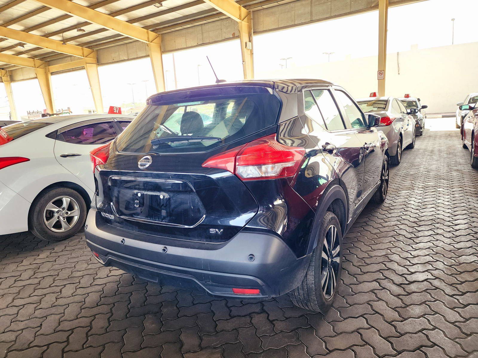 2020 NISSAN KICKS — 113153 KM — Lot 06662 — Souq - Marhaba Auctions Used Cars - Image 3