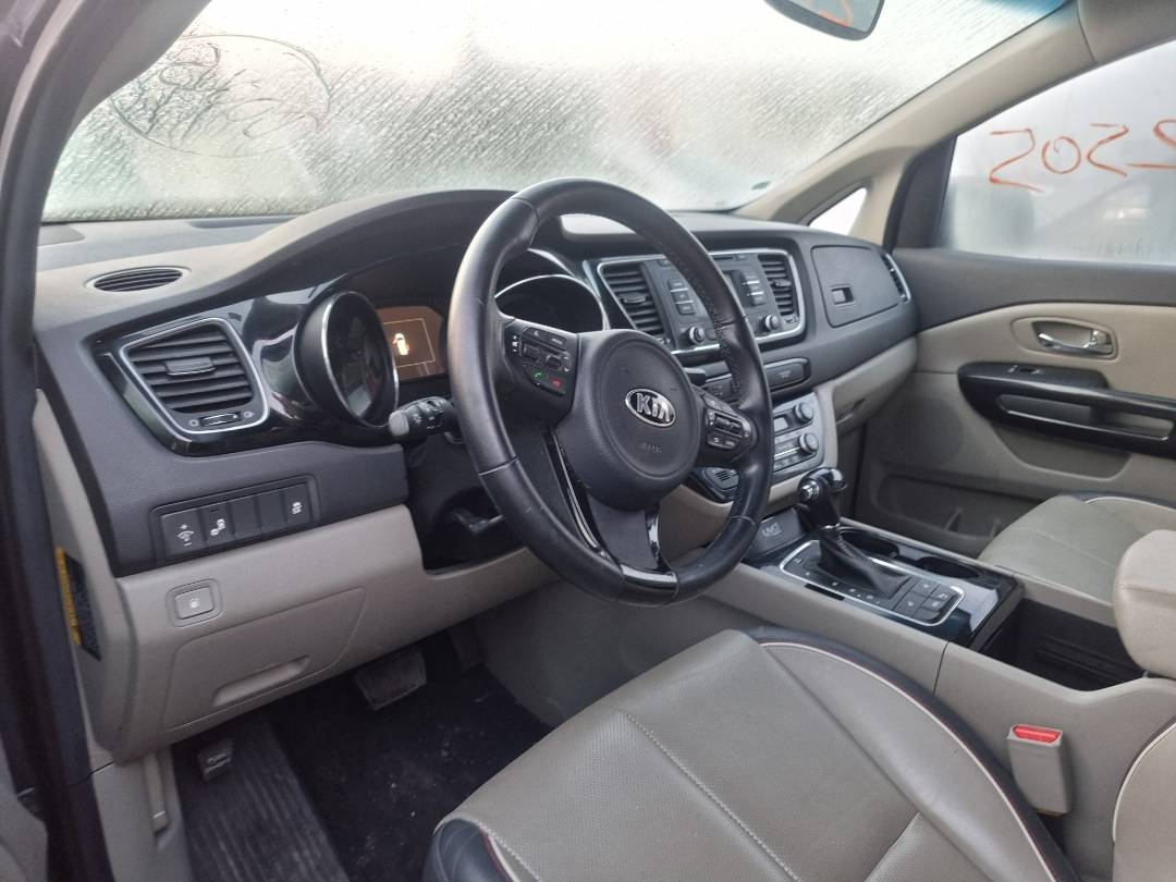 2016 KIA SEDONA — 109021 Miles — Lot 111899 — Ind. 12 - Marhaba Auctions Used Cars - Image 6