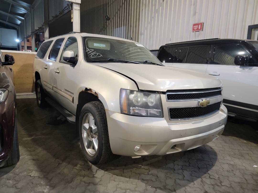 CHEVROLET SUBURBAN 2011 - Marhaba Auction Used Cars - Image 4