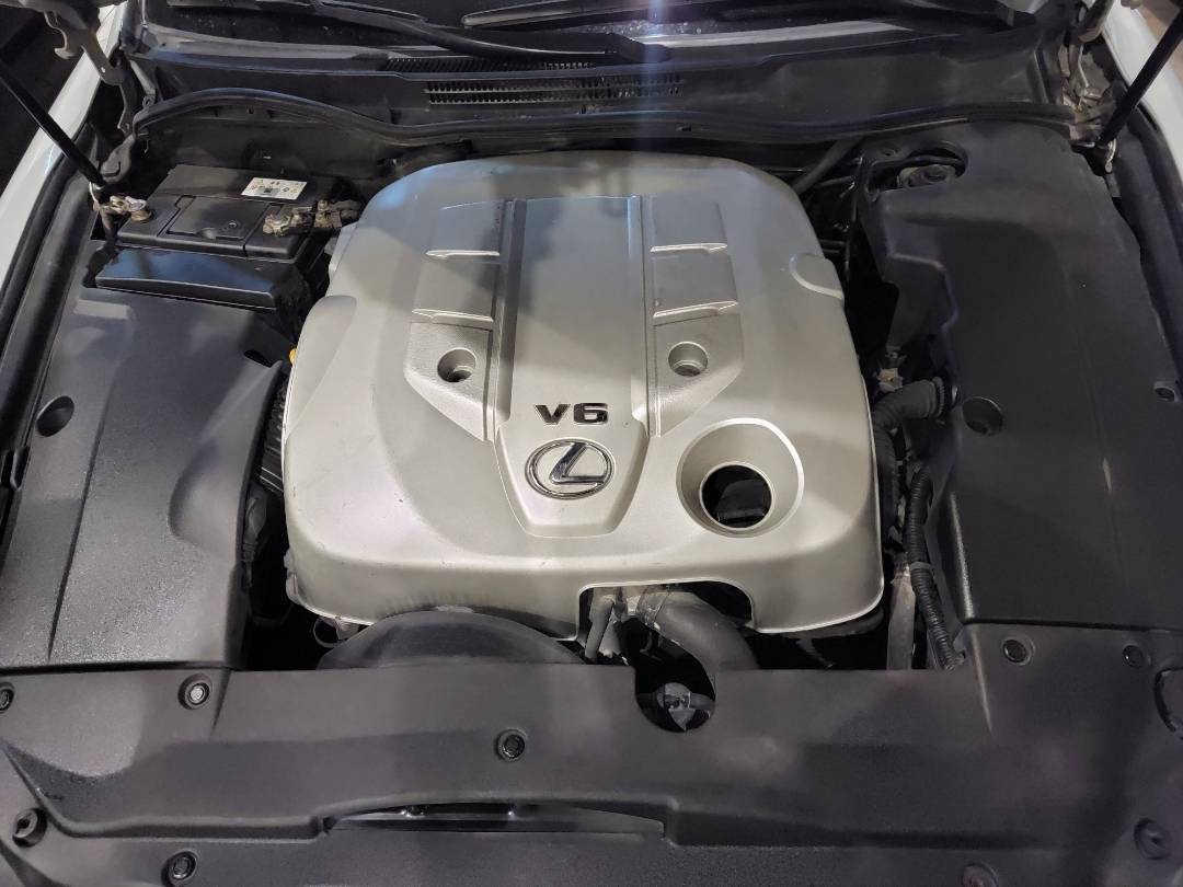 2009 LEXUS IS 300 — 386284 KM — Lot 92018421 — Main - Marhaba Auctions Used Cars - Image 12