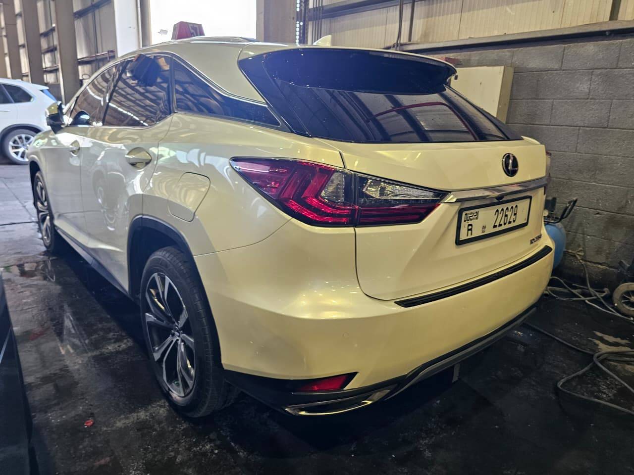 2022 LEXUS RX 350 — sold — 99552 KM — Lot 7NC256233 — Main - Marhaba Auctions Used Cars - Image 7
