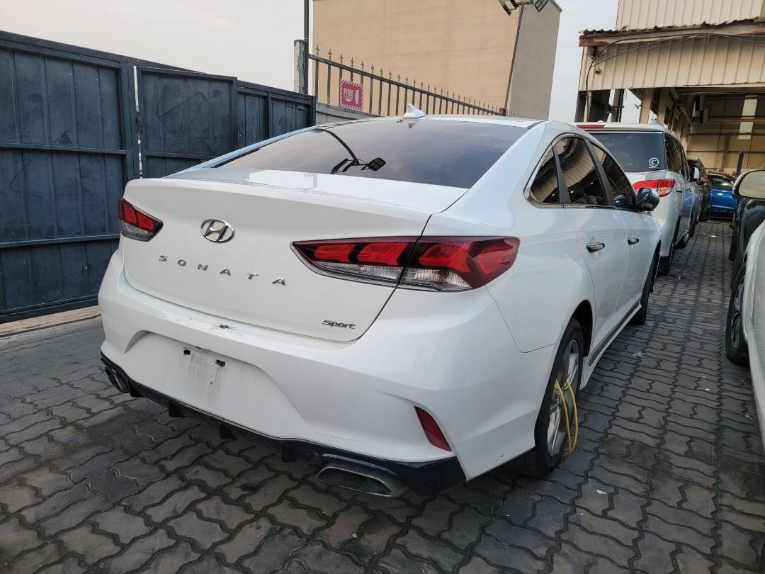 2019 HYUNDAI SONATA — 243040 KM — Lot KH747745 — Main - Marhaba Auctions Used Cars - Image 3