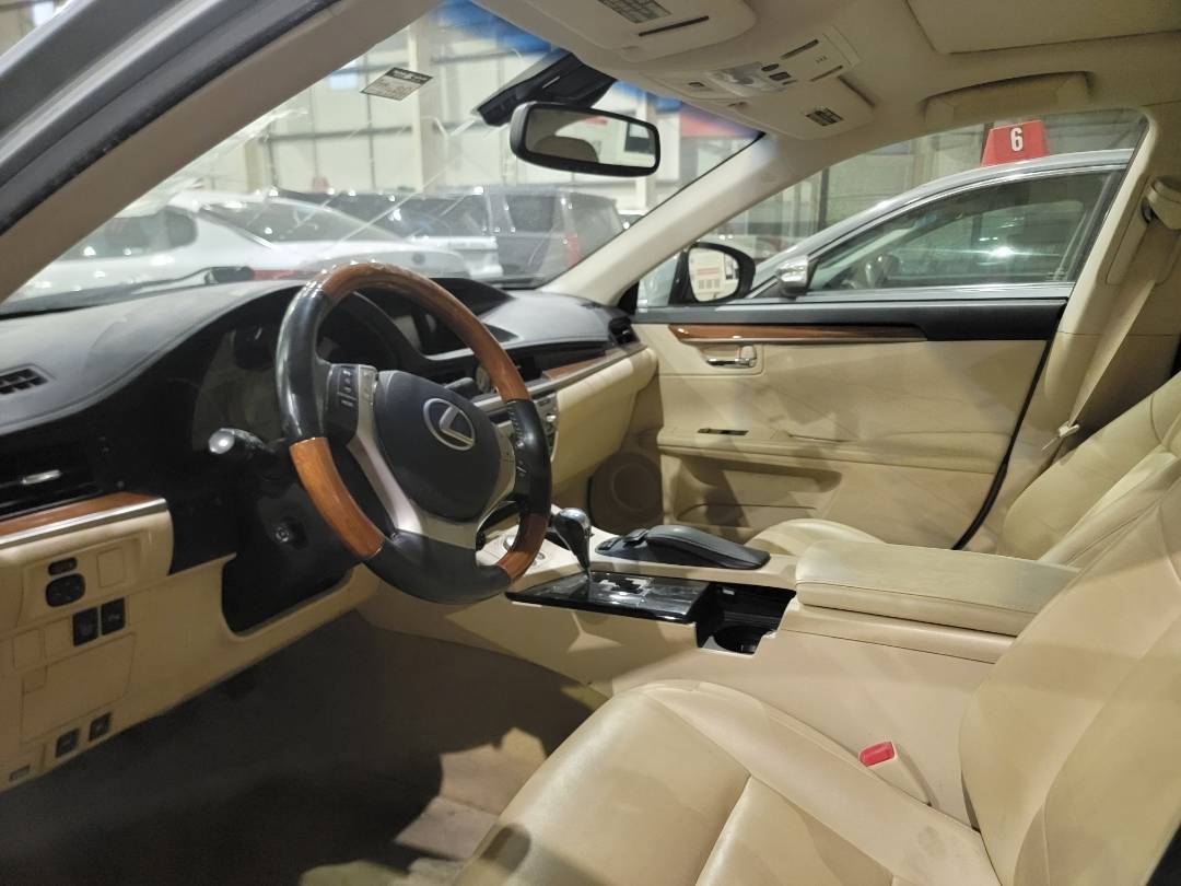 2013 LEXUS ES 300H — 163383 Miles — Lot 8D2009599 — Main - Marhaba Auctions Used Cars - Image 6