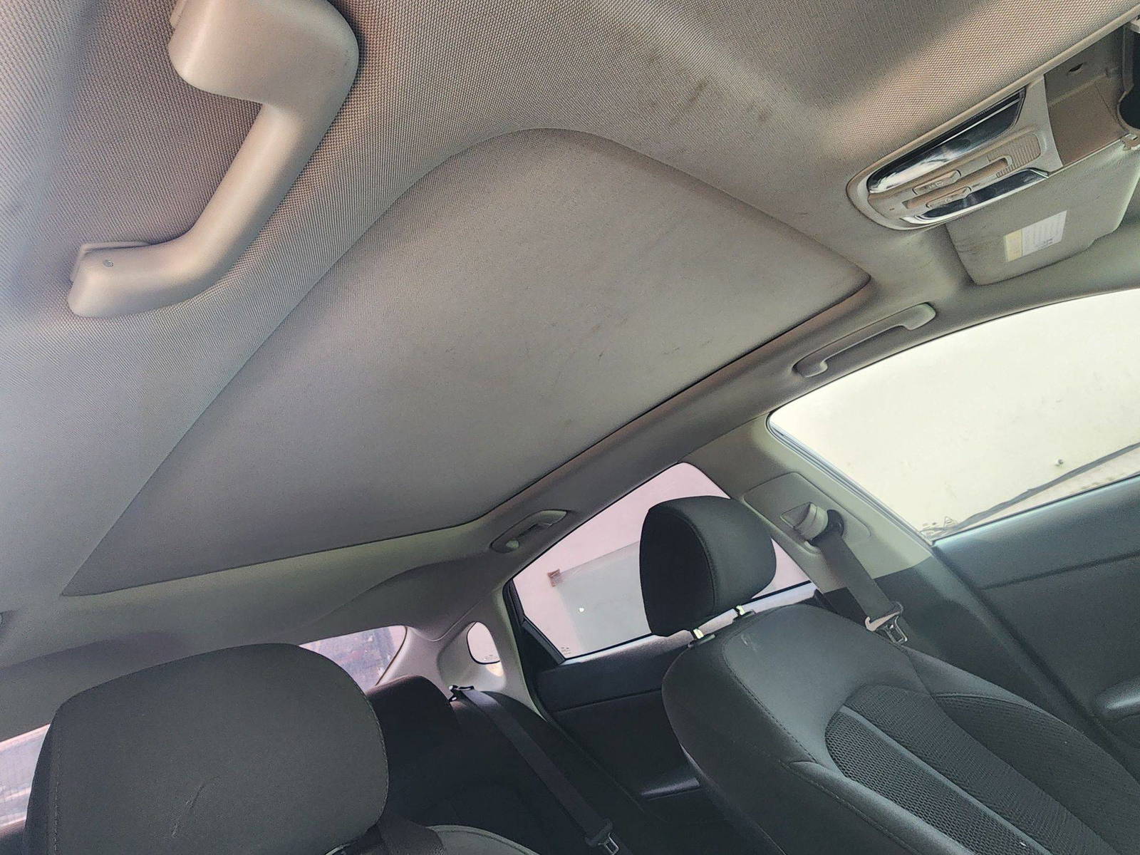 2019 KIA OPTIMA — 80127 Miles — Lot KG334049 — Souq - Marhaba Auctions Used Cars - Image 6