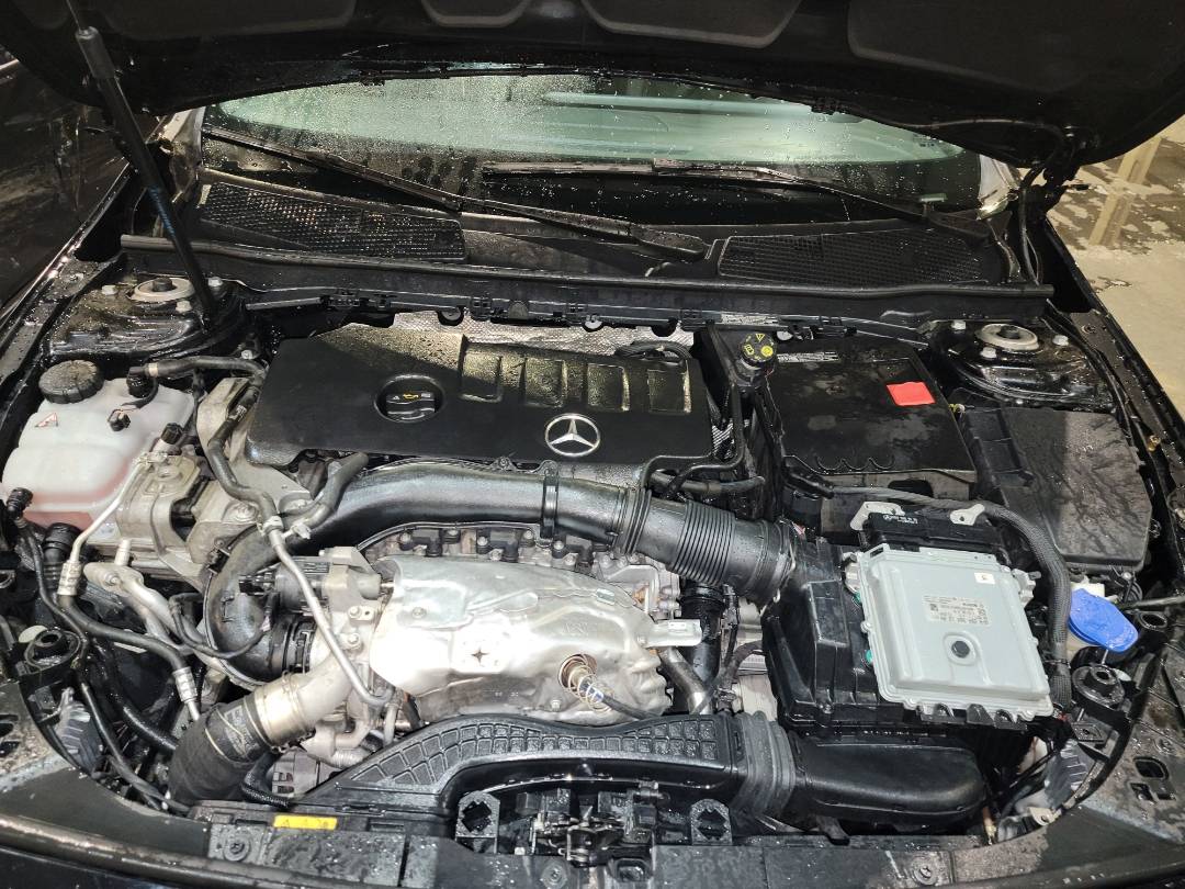 MERCEDES BENZ CLA 250 2023 - Marhaba Auction Used Cars - Image 10