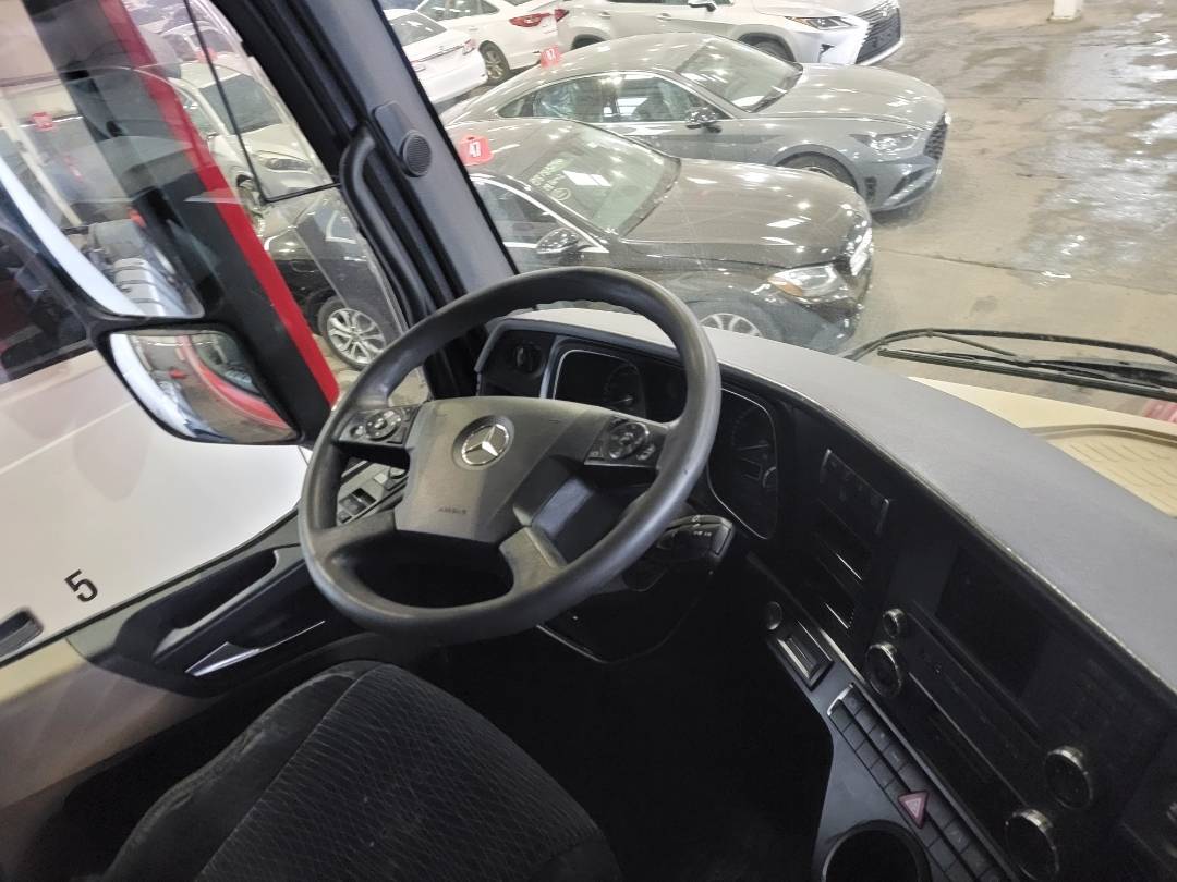 2014 MERCEDES BENZ ACTROS 1843 — 1000738 KM — Lot L858968 — Main - Marhaba Auctions Used Cars - Image 8