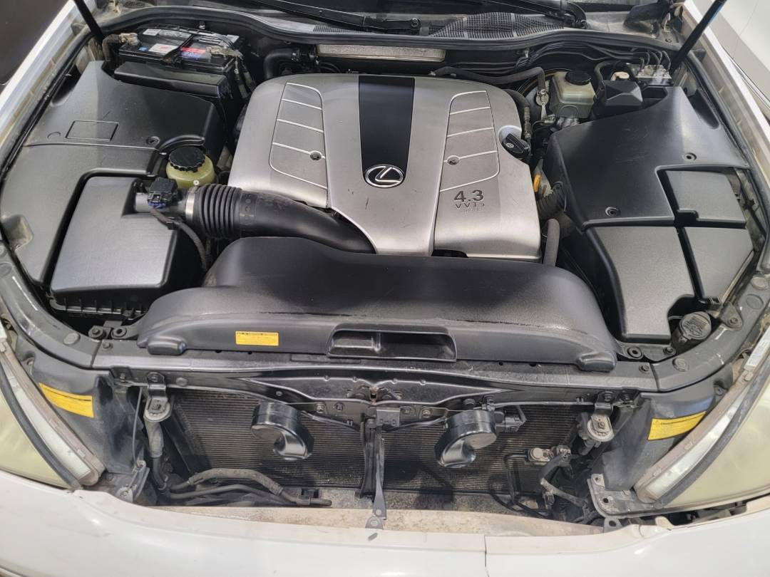 2001 LEXUS LS 430 — 110386 Miles — Lot 30F910023311 — Main - Marhaba Auctions Used Cars - Image 12