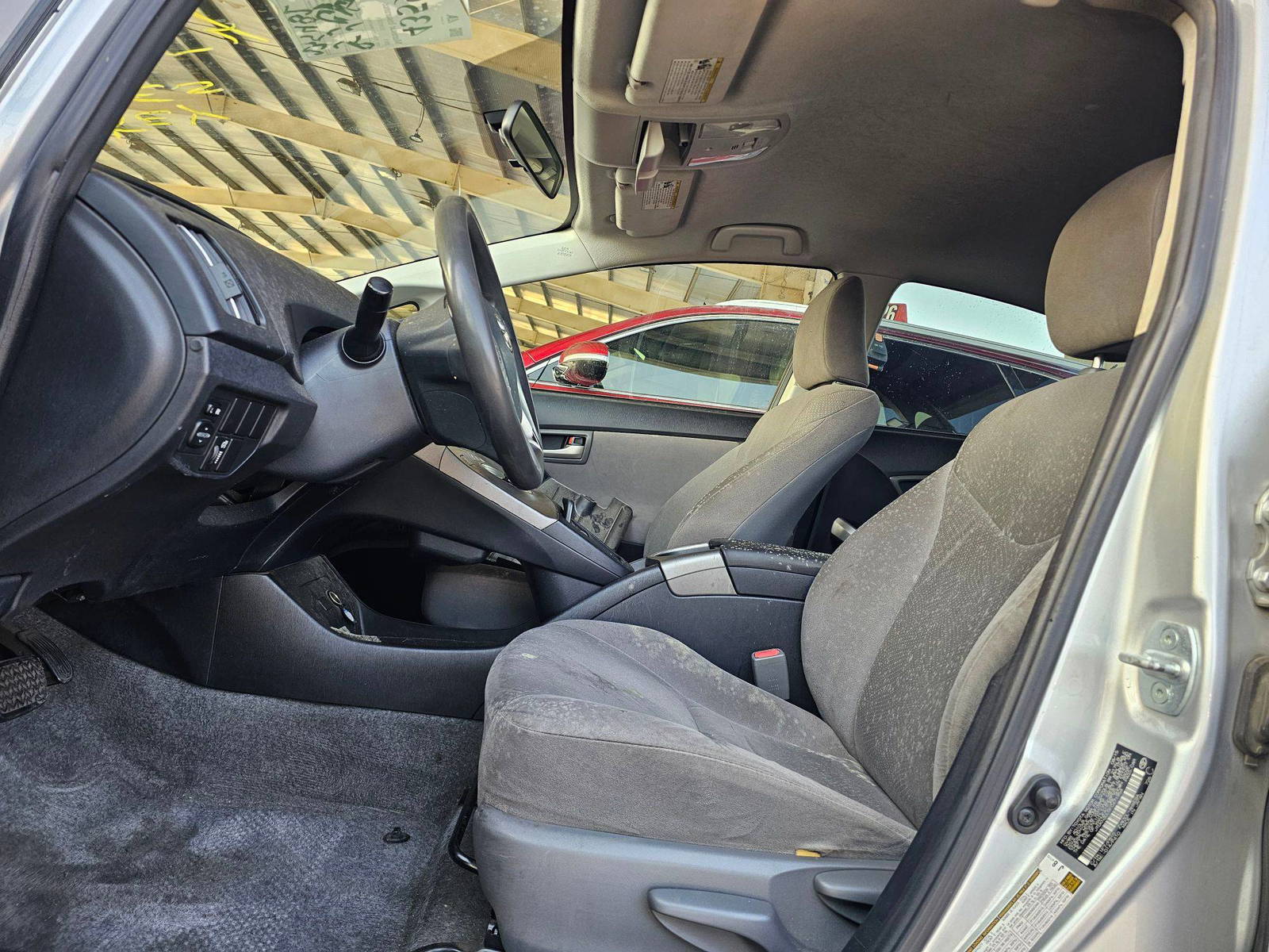 2015 TOYOTA PRIUS — 235482 Miles — Lot U9F0471954 — Souq - Marhaba Auctions Used Cars - Image 15