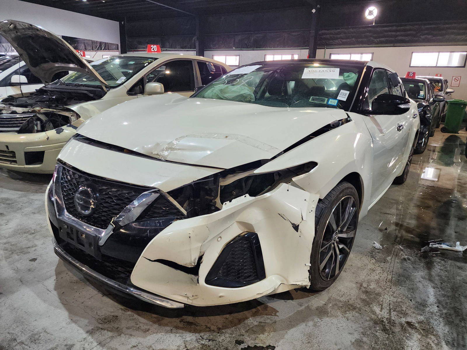 2019 NISSAN MAXIMA — 60637 Miles — Lot 382979 — Al Quoz - Marhaba Auctions Used Cars - Image 5