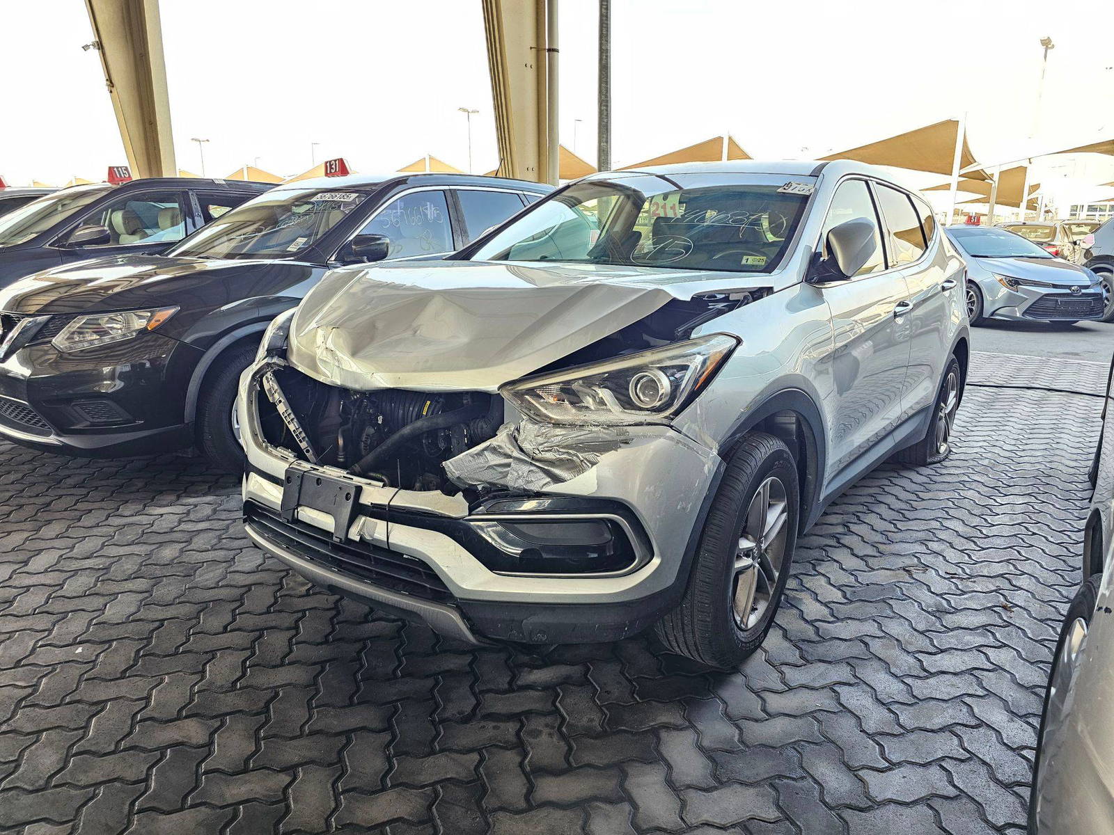 2017 HYUNDAI SANTA FE — 105014 Miles — Lot B4HG440683 — Souq - Marhaba Auctions Used Cars - Image 5