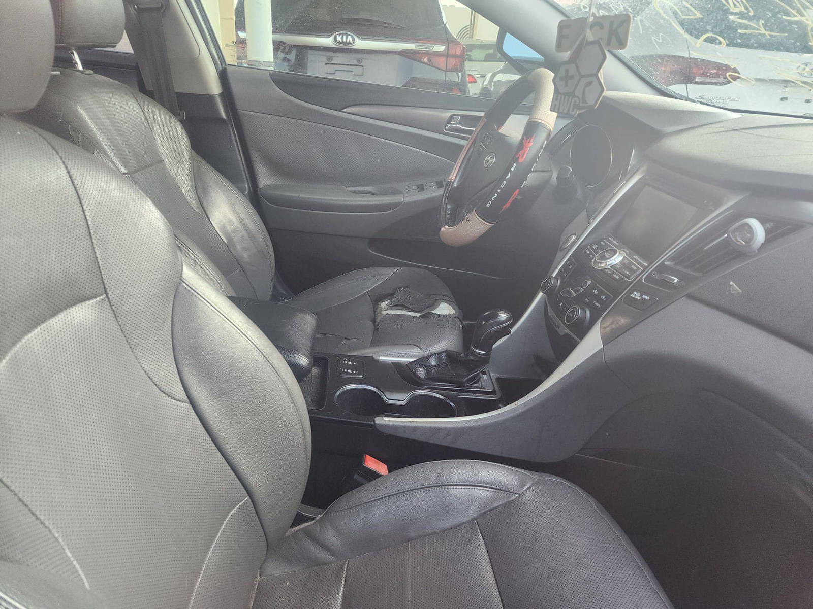 2012 HYUNDAI SONATA — 184852 Miles — Lot 37312199 - Marhaba Auctions Used Cars - Image 9