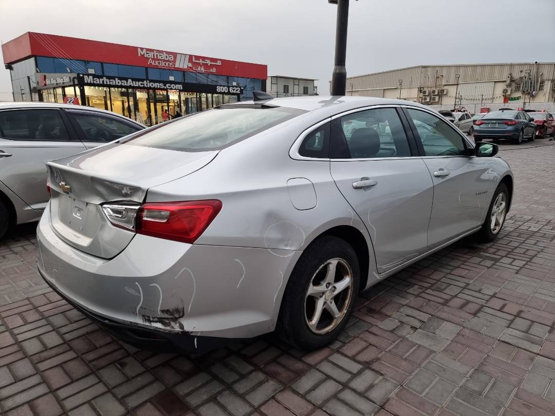 2017 CHEVROLET MALIBU — 167086 Miles — Lot 75389814 — Ind. 12 - Marhaba Auctions Used Cars - Image 4