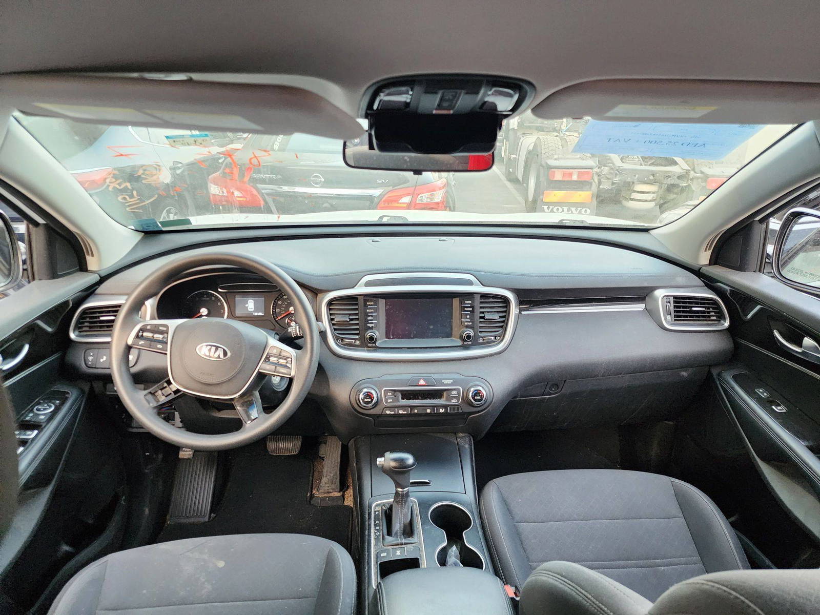 2019 KIA SORENTO — 116148 Miles — Lot 487527 — Al Quoz - Marhaba Auctions Used Cars - Image 8