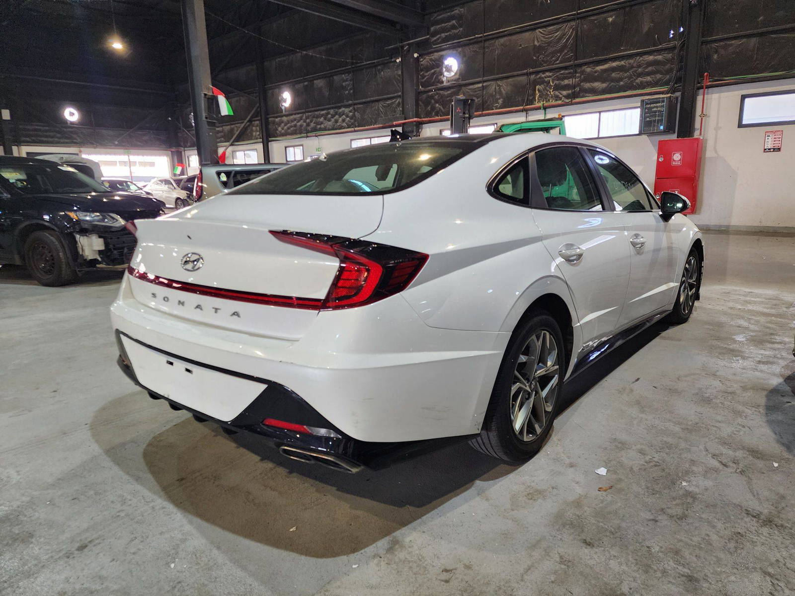 2020 HYUNDAI SONATA — 120071 Miles — Lot 2104578 — Main - Marhaba Auctions Used Cars - Image 6