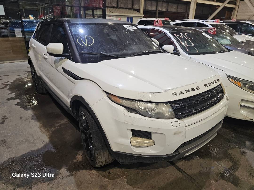 LAND ROVER RANGE ROVER EVOQUE PURE 2013 - Marhaba Auction Used Cars - Image 3