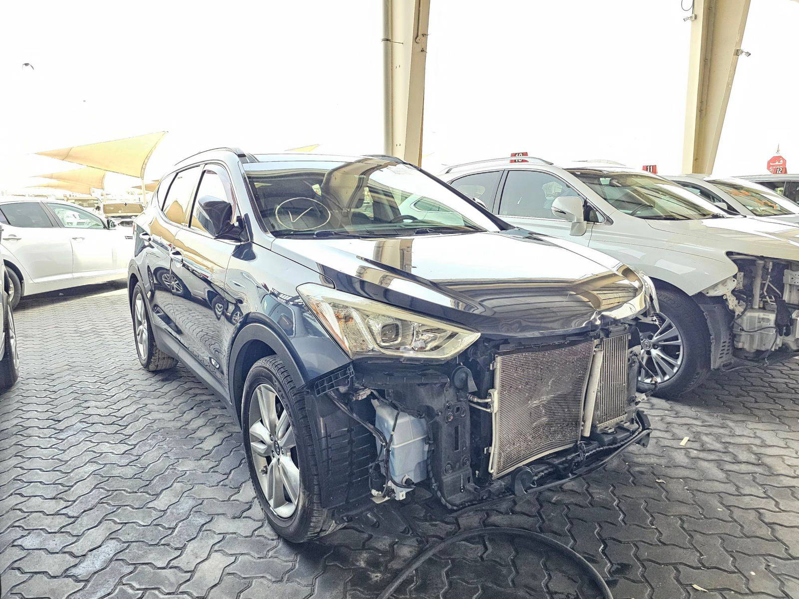 2016 HYUNDAI SANTA FE — 115624 Miles — Lot 4LA1GG361243 — Souq - Marhaba Auctions Used Cars - Image 4