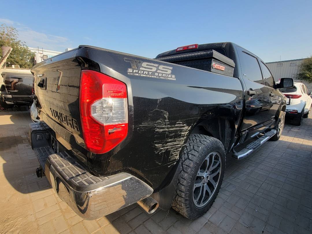 2018 TOYOTA TUNDRA — 113247 Miles — Lot 12JX713696 — Main - Marhaba Auctions Used Cars - Image 5