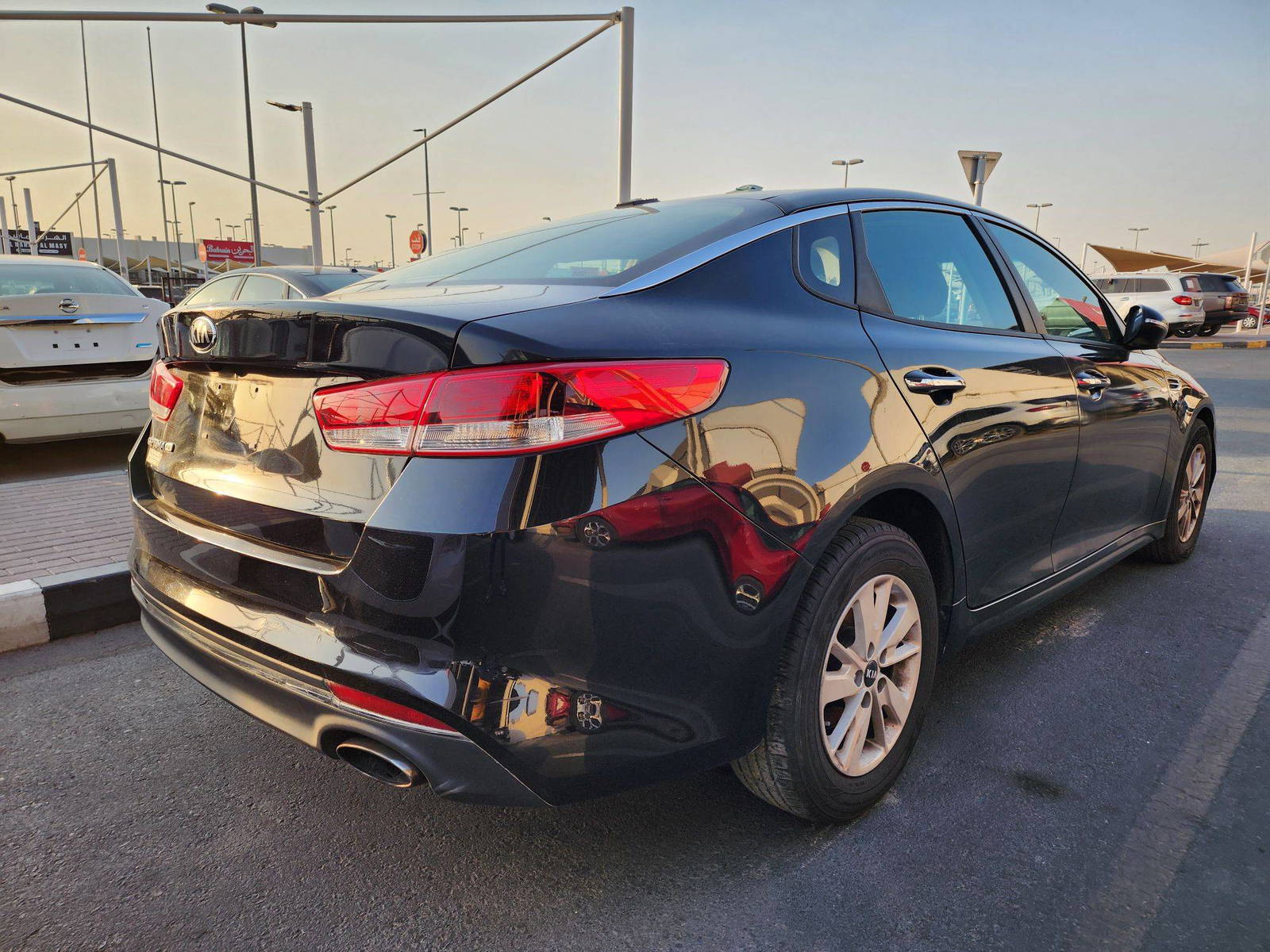 2016 KIA OPTIMA — 186789 Miles — Lot 39113448 — Souq - Marhaba Auctions Used Cars - Image 3