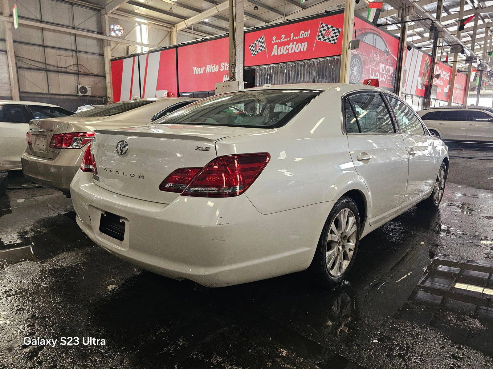 TOYOTA AVALON 2010 - Marhaba Auction Used Cars - Image 3