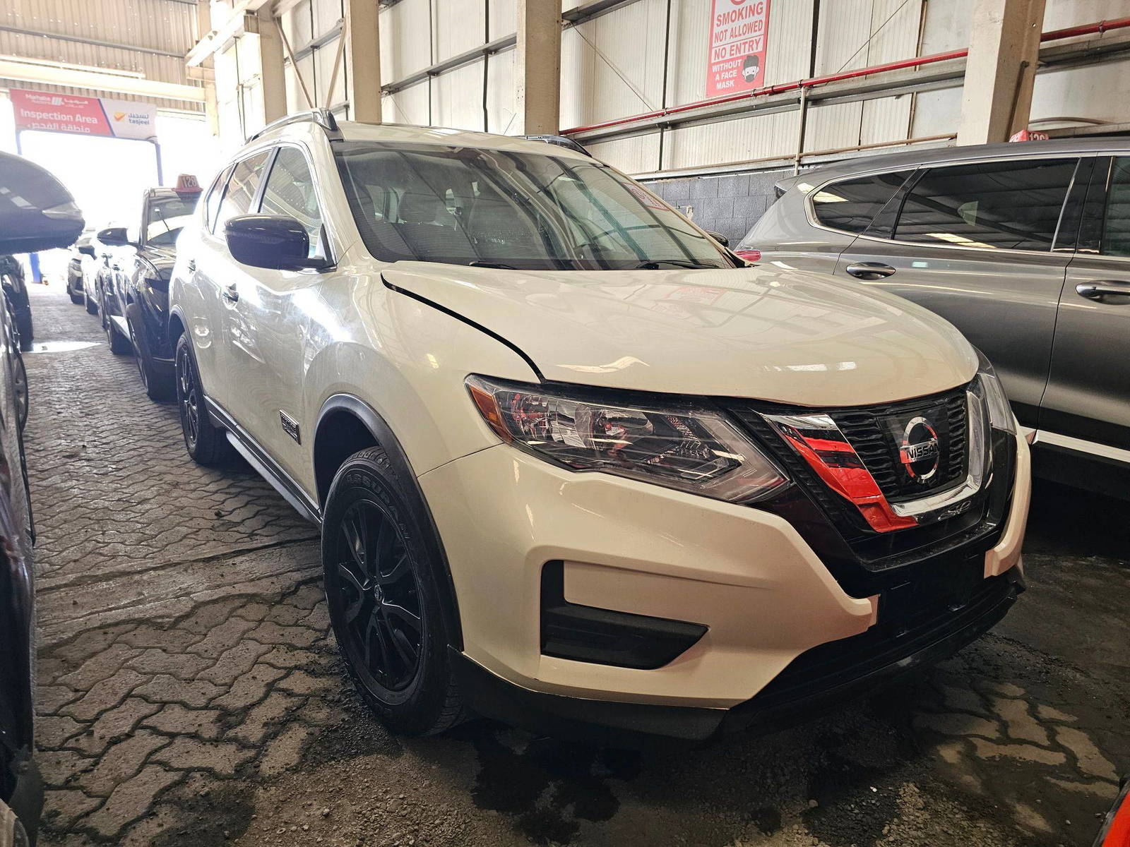 NISSAN ROGUE 2017 - Marhaba Auction Used Cars - Image 4