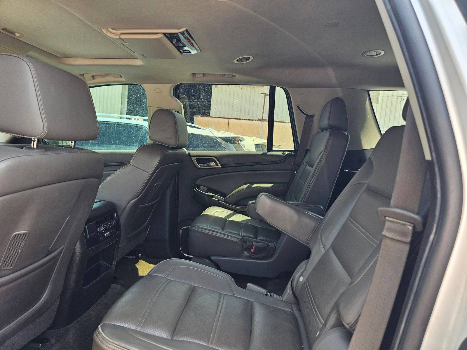 GMC YUKON 2016 - Marhaba Auction Used Cars - Image 5