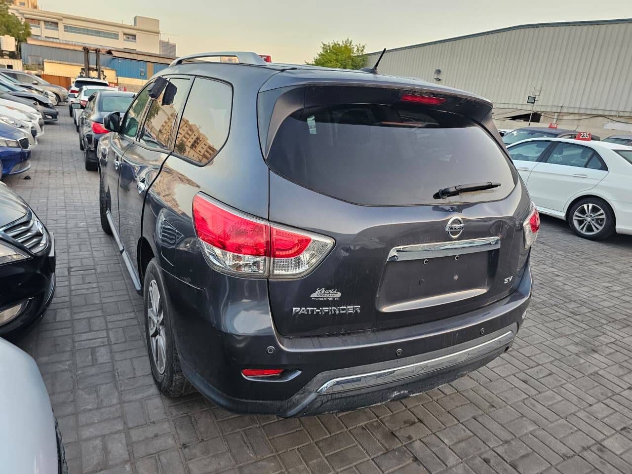 2013 NISSAN PATHFINDER — 216536 Miles — Lot 4DC632236 — Main - Marhaba Auctions Used Cars - Image 6