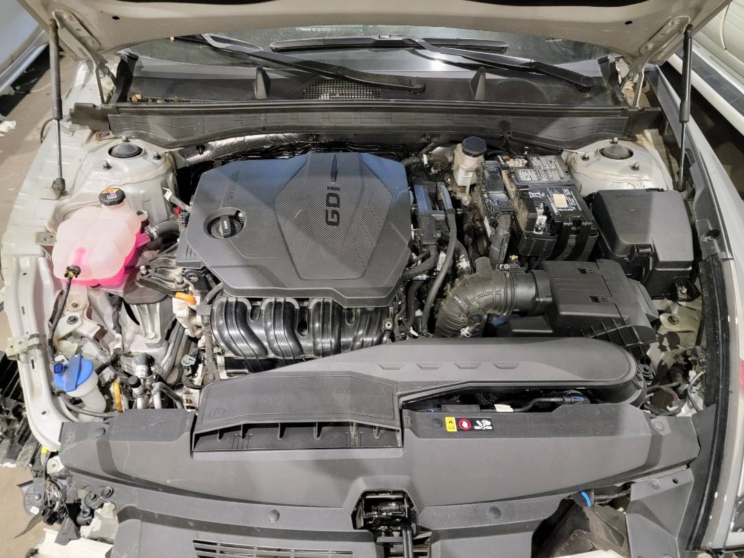 2022 HYUNDAI SONATA — 13172 Miles — Lot H143062 — Main - Marhaba Auctions Used Cars - Image 9