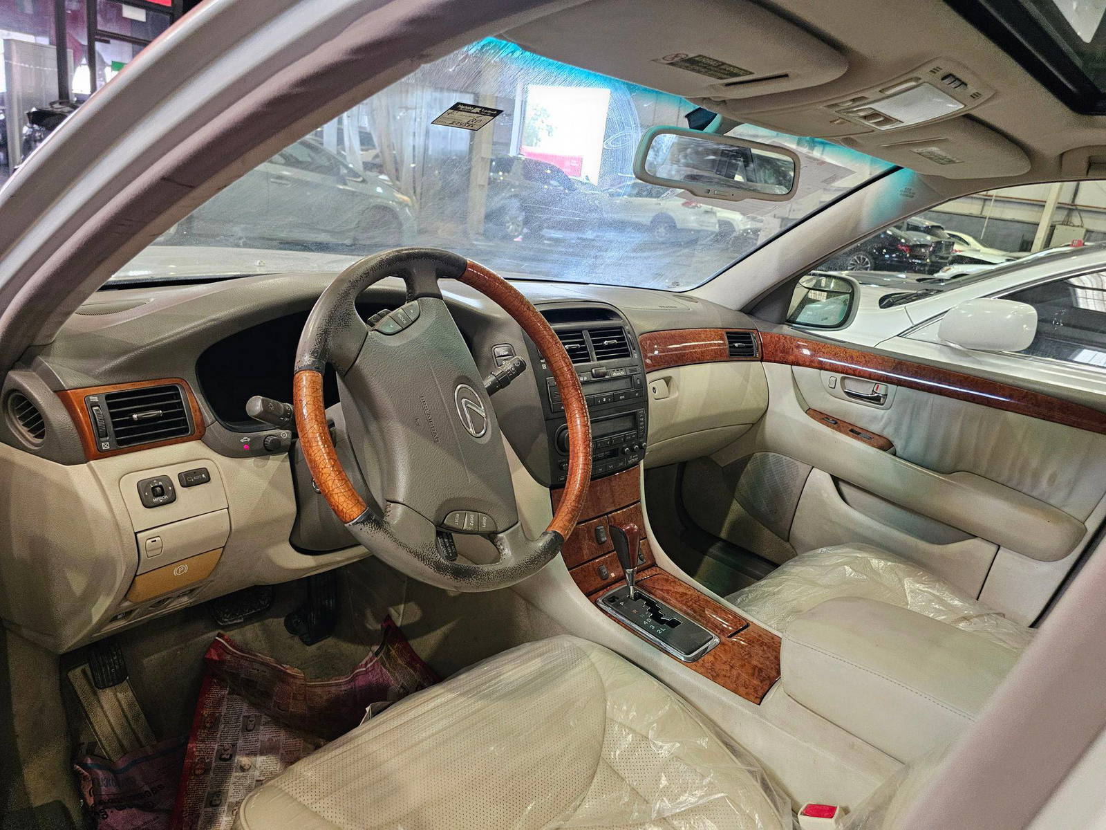 2003 LEXUS LS 430 — 274385 Miles — Lot 0103966 — Main - Marhaba Auctions Used Cars - Image 8